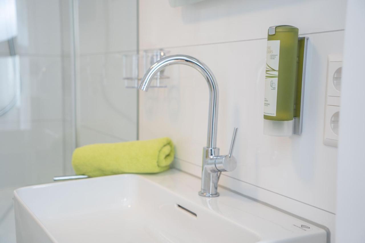 City Apartments Fn L 6 Klimatisiert Mit Balkon Friedrichshafen Luaran gambar